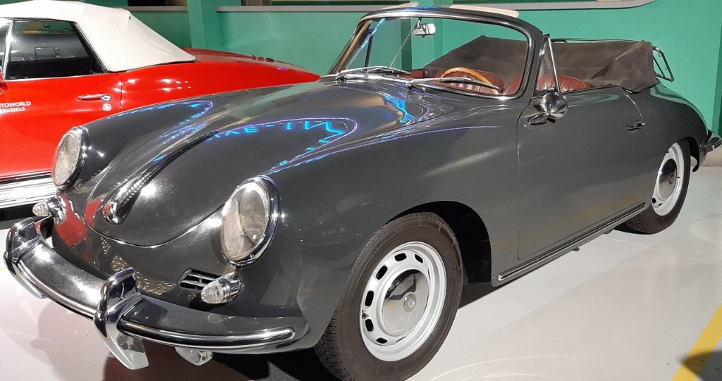 15-Porsche 356 C.jpg