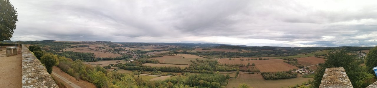 Panorama Vezelay.jpg